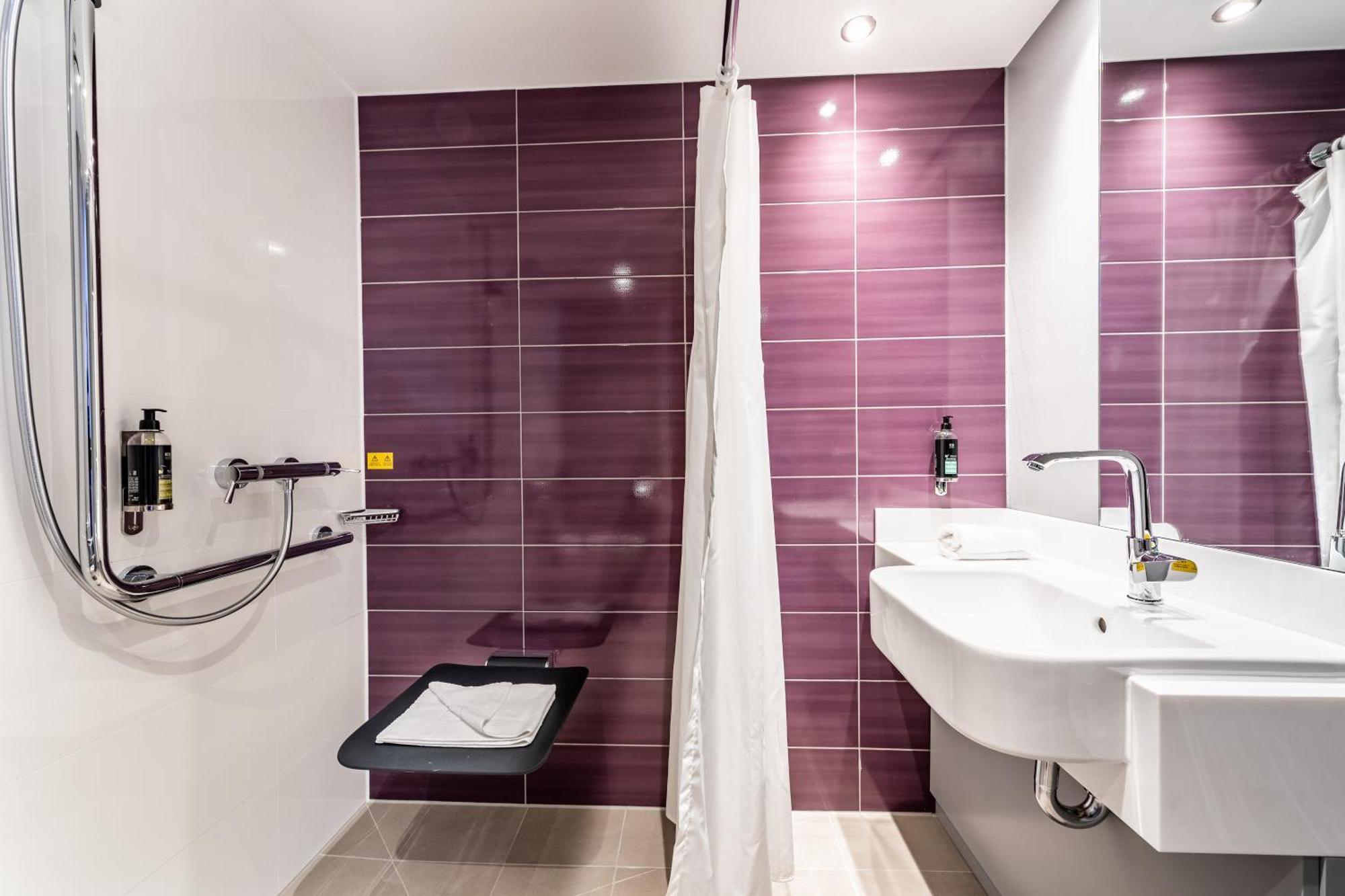 Premier Inn Essen City Limbecker Platz Exterior photo